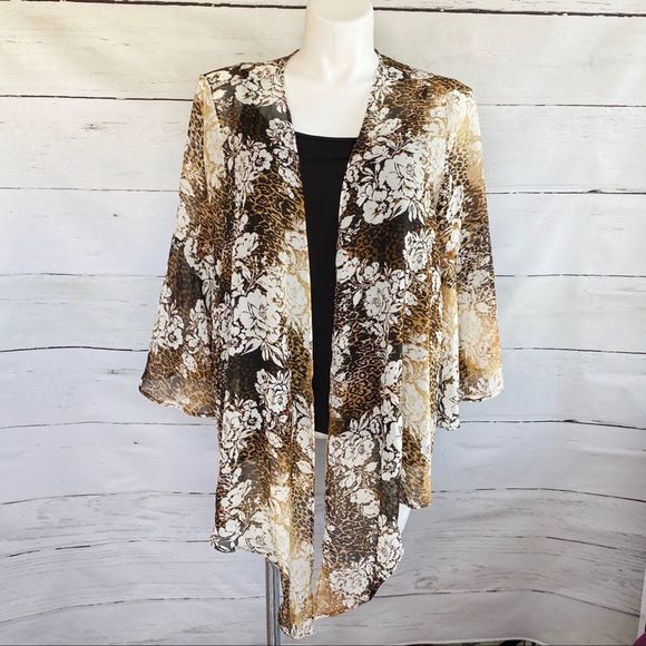 NWT Chenault Bell Sleeve Tie Front Kimono Set - Picture 2 of 7